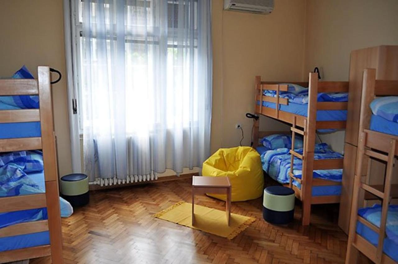 Habitat Hostel Belgrado Esterno foto